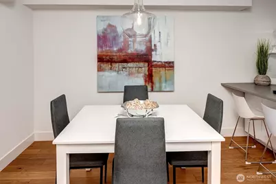 4274 NE 50th Street, Seattle, WA 98105 - Photo 7