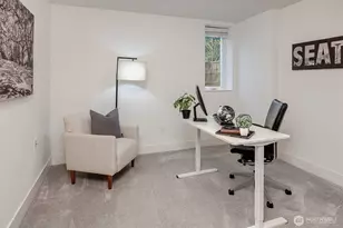 4274 NE 50th St, Seattle, WA 98105 - Photo 13