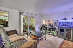 13403 Redmond Wy, Redmond, WA 98052 - Photo 9