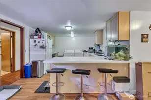 13403 Redmond Wy, Redmond, WA 98052 - Photo 17