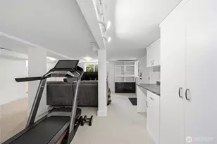 12015 Exeter Ave NE, Seattle, WA 98125 - Photo 31
