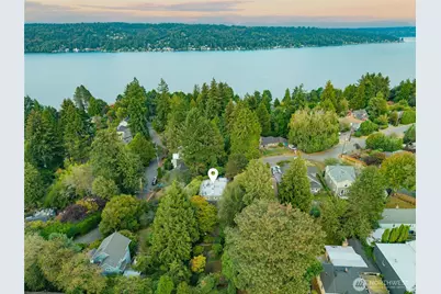 12015 Exeter Avenue NE, Seattle, WA 98125 - Photo 39