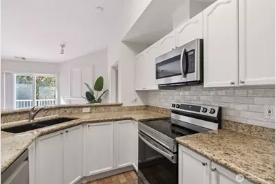12105 NE 171st Place #A302, Bothell, WA 98011 - Photo 7
