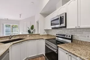 12105 NE 171st Pl, Bothell, WA 98011 - Photo 7