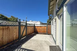 1026 E 6th St, Port Angeles, WA 98362 - Photo 29
