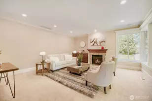 13042 NE 8th St, Bellevue, WA 98005 - Photo 21