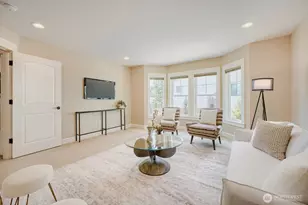 13042 NE 8th St, Bellevue, WA 98005 - Photo 29