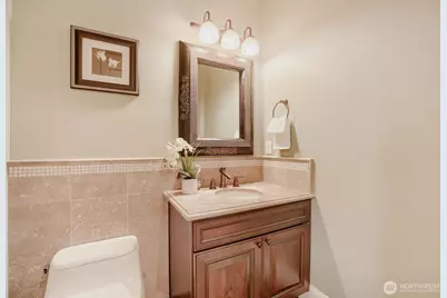 13042 NE 8th Street, Bellevue, WA 98005 - Photo 7