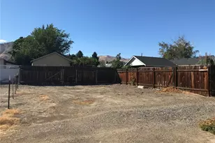 1033 Tyler St, Wenatchee, WA 98801 - Photo 11