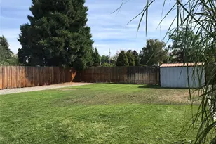 1033 Tyler St, Wenatchee, WA 98801 - Photo 13