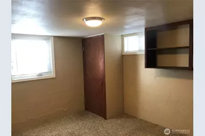 1033 Tyler Street, Wenatchee, WA 98801 - Photo 17