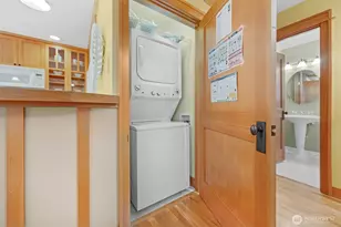 15741 Dayton Ave N, Shoreline, WA 98133 - Photo 17
