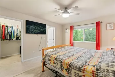 7911 49th Street NE, Marysville, WA 98270 - Photo 11