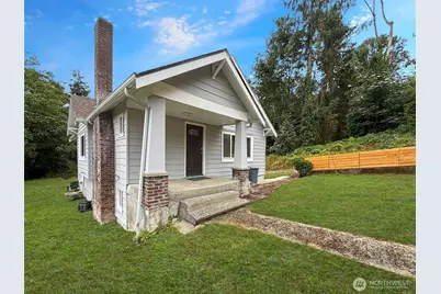 13410 40th Ave S, SeaTac, WA 98168 - Photo 1
