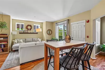 2010 NE Katsura Street #A, Issaquah, WA 98029 - Photo 11
