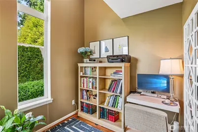 2010 NE Katsura Street #A, Issaquah, WA 98029 - Photo 15