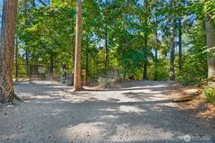 13264 178th Ave Ct E, Bonney Lake, WA 98391 - Photo 39