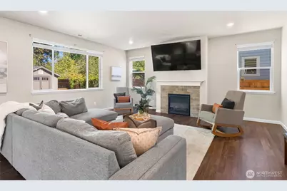13264 178th Avenue Ct E, Bonney Lake, WA 98391 - Photo 11