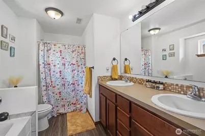 20402 11th Avenue Ct E, Spanaway, WA 98387 - Photo 13
