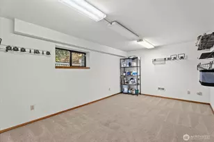 7530 Roosevelt Way NE, Seattle, WA 98115 - Photo 25