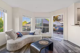 1125 E Olive, Seattle, WA 98122 - Photo 3