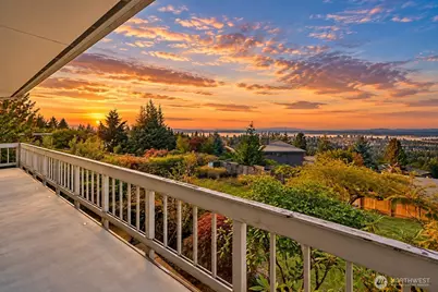 14548 SE 51st Street, Bellevue, WA 98006 - Photo 1