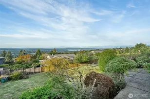 14548 SE 51st St, Bellevue, WA 98006 - Photo 5