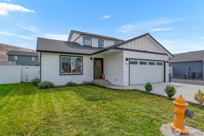1447 Curtis Drive, Rock Island, WA 98850 - Photo 3