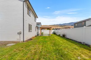 1447 Curtis Dr, Rock Island, WA 98850 - Photo 5