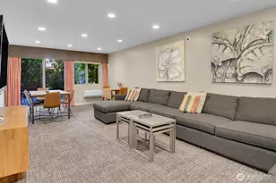 275 W Roy St, Seattle, WA 98119 - Photo 19