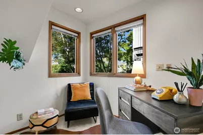 2712 Mount Saint Helens Place S, Seattle, WA 98144 - Photo 9