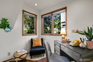 2712 Mt St Helens Pl S, Seattle, WA 98144 - Photo 9