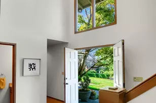 2712 Mt St Helens Pl S, Seattle, WA 98144 - Photo 5