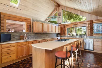 1660 Seacrest Lane, Coupeville, WA 98239 - Photo 11