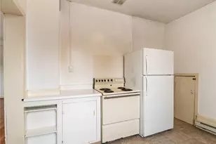 616 S 45th St, Tacoma, WA 98418 - Photo 25