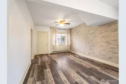 616 S 45th Street #A&B, Tacoma, WA 98418 - Photo 5