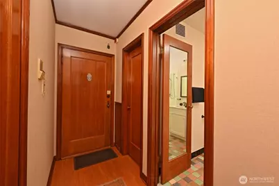 400 Boylston Avenue E #410, Seattle, WA 98102 - Photo 11