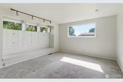 616 S 2nd Avenue, Othello, WA 99344 - Photo 5