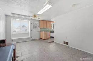 616 S 2nd Ave, Othello, WA 99344 - Photo 13