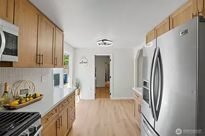 505 Riverview Drive, Auburn, WA 98002 - Photo 11
