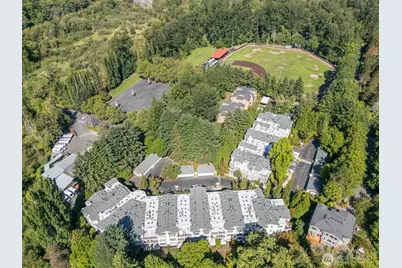 1805 134th Avenue SE #10, Bellevue, WA 98005 - Photo 29