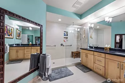 1805 134th Avenue SE #10, Bellevue, WA 98005 - Photo 17