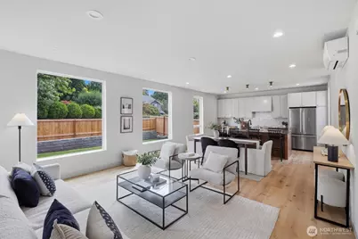 11737 40th Avenue NE #A, Seattle, WA 98125 - Photo 7