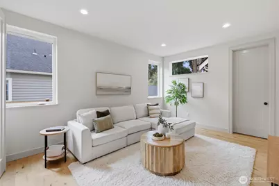 11737 40th Avenue NE #A, Seattle, WA 98125 - Photo 13