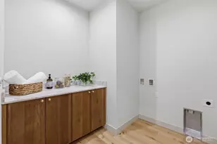 11737 40th Ave NE, Seattle, WA 98125 - Photo 27