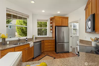 5958 31st Avenue SW, Seattle, WA 98126 - Photo 17