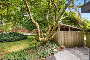 6039 NE 202nd St, Kenmore, WA 98028 - Photo 35