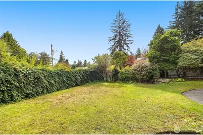 6039 NE 202nd Street, Kenmore, WA 98028 - Photo 33