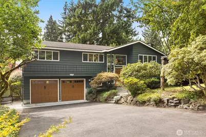 6039 NE 202nd Street, Kenmore, WA 98028 - Photo 1