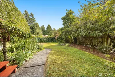 6039 NE 202nd Street, Kenmore, WA 98028 - Photo 29